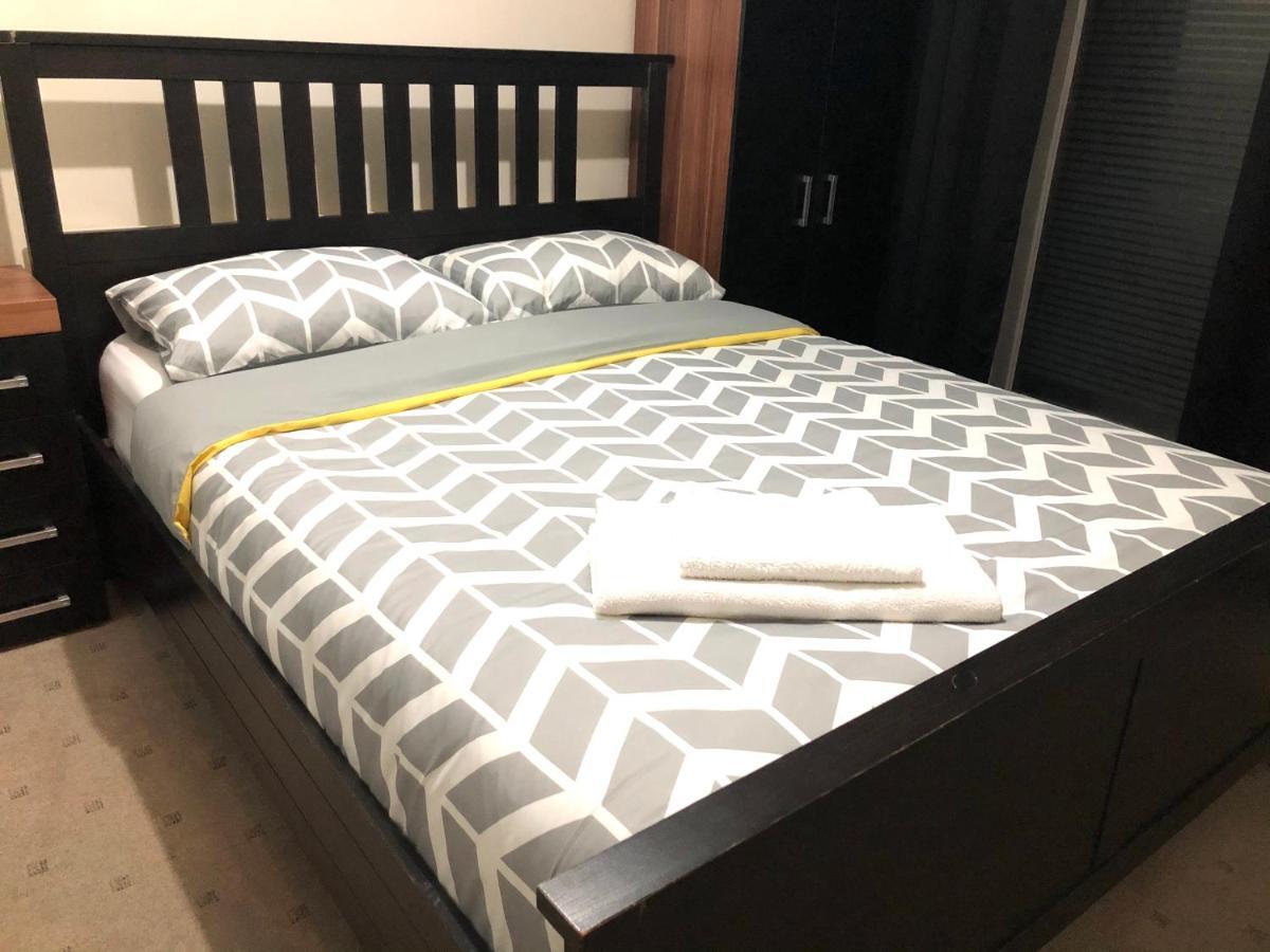 The Guest House Лутон Экстерьер фото